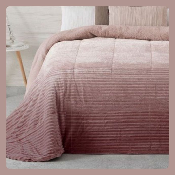 Couette Manterol Lines Rose degrade , غرفة نوم، ديكور غرفة نوم، مفارش السرير، أغطية السرير، كوفرلي، كوفرلي فاخر، أغطية سرير عصرية، مفارش سرير تركية، مفارش سرير مغربية، ترتيب غرفة النوم، أناقة غرفة النوم، مفارش سرير رمادي، مفارش سرير وردي، مفارش سرير أبيض، مفارش سرير بيج، تنسيق السرير، أقمشة ناعمة، مفارش سرير مريحة، ,bedding, bed covers, bed linen, duvet covers, cozy bedroom, luxury bedding, bedroom decor, stylish bed, bed cover beige, bed cover pink, bed sheet, modern bedroom, bedroom makeover, soft fabric bedding, comfortable bed, home textiles, white bed cover, gray bedding, room inspiration, minimalist bedroom, pillow covers, mattress protector, ,couvre-lit, couverlit beige, couverlit rose, linge de lit, parure de lit, décoration chambre, couverture lit, housse de couette, couvre-lit moderne, couvre-lit marocain, linge de lit en coton, lit confortable, inspiration chambre, déco chambre beige, déco chambre rose, couvre-lit gris, drap de lit, couette luxe, textile maison, idée déco chambre,,Manterol,couverlit riso,couverlit lines,couverlit doko,couverlit arouna, couverlit Manerol maroc, couverlit Manterol,couvre-lit Manterol,couvre-lit maroc,couvre-lit made in spain,couvre-lit 3 pcs, Couette Manterol Lines Rose degrade